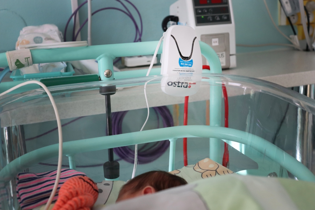 Monitory dechu pro miminka v Městské nemocnici Ostrava